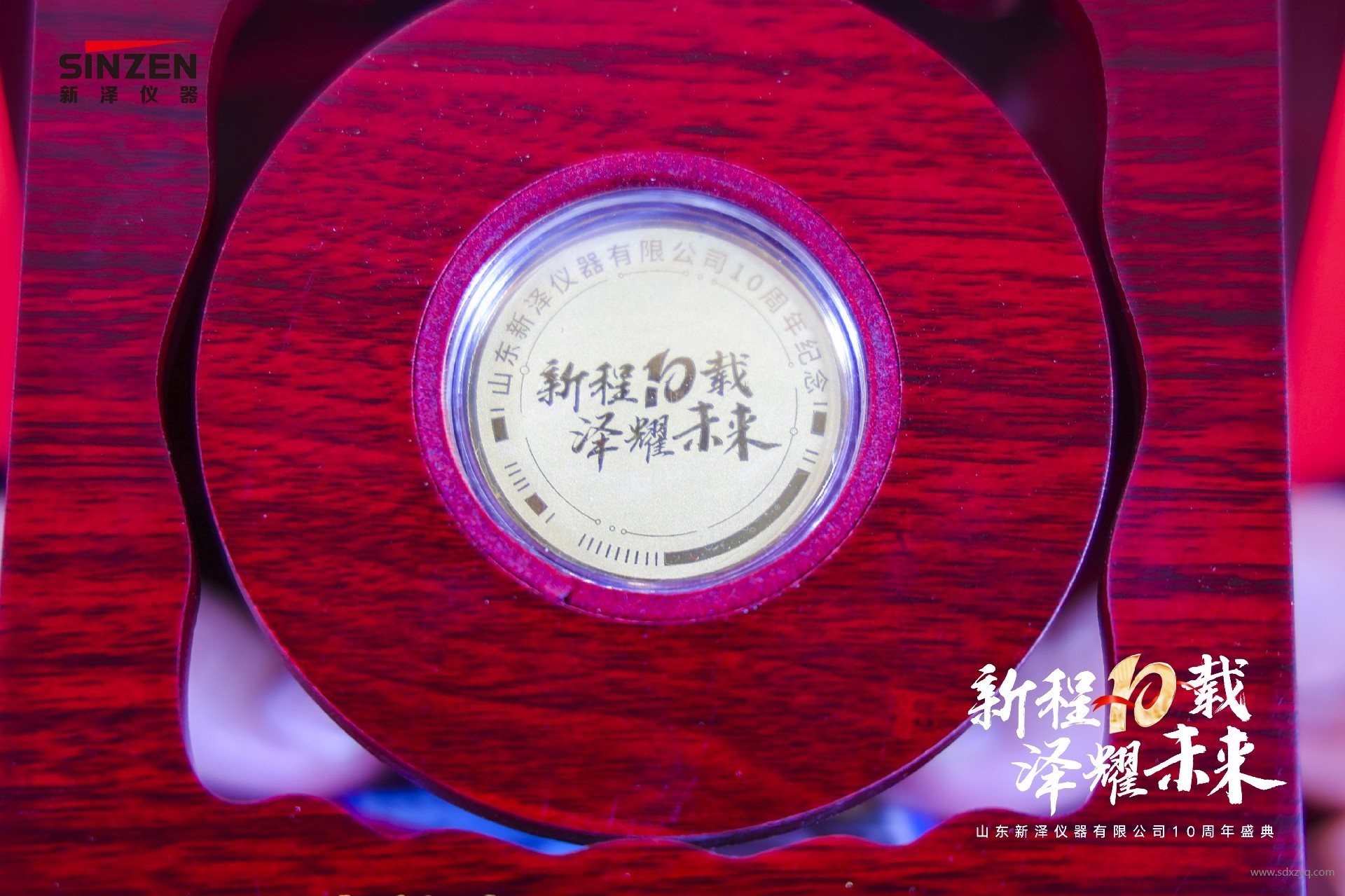 金牌.jpg