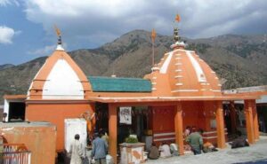 Read more about the article पटनीटॉप के सुध महादेव मंदिर में आज भी मौजूद है भगवान शिव का खंडित त्रिशूल